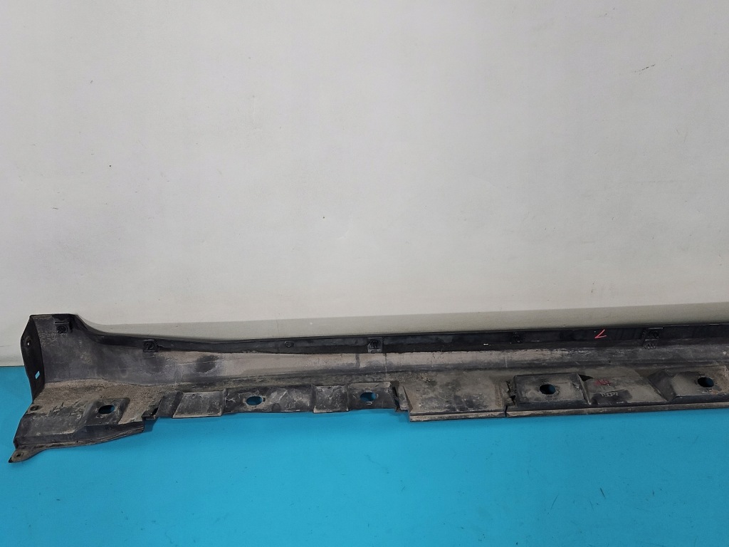 фото №10, Молдинг порог левая порог накладка toyota avensis iii t27