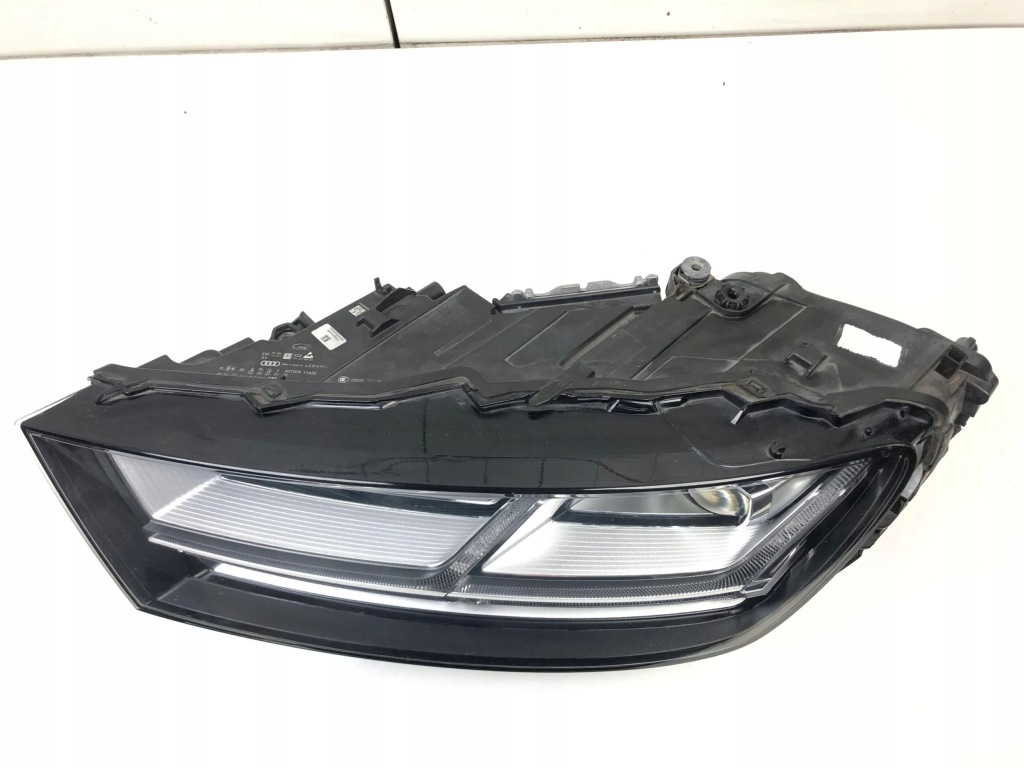 Купить 2018 audi sq7 фара 4m0941033