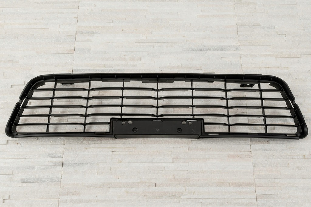 фото №9, Toyota hilux viii 15-17 решітка бампера 531120k130