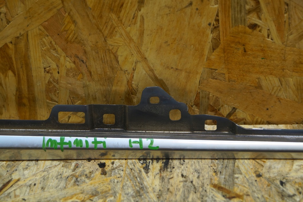 фото №4, Молдинг хром led обшивка правый перед infiniti q60