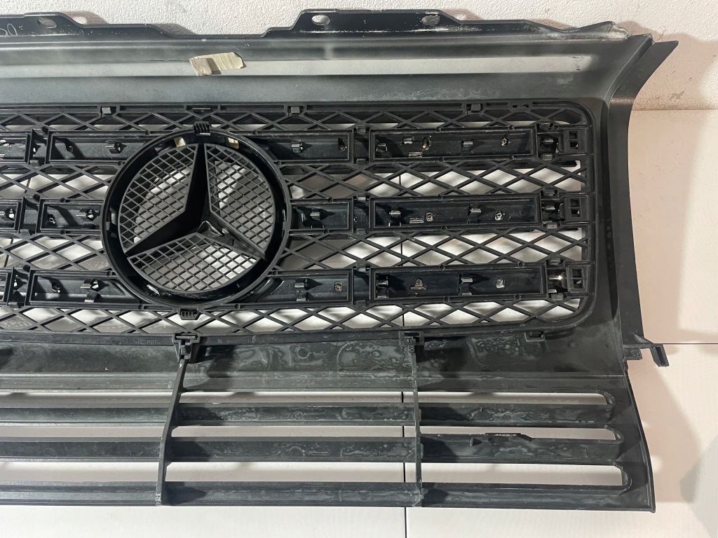 Решётка радиатора решётка радиатора радиатора mercedes g-klasa 463 w463 a4638880051 в Украине