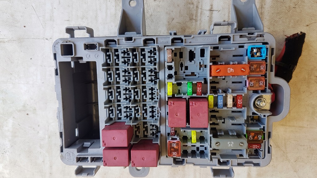 фото №6, Alfa romeo stelvio 2.2 mtj коробка запобіжників