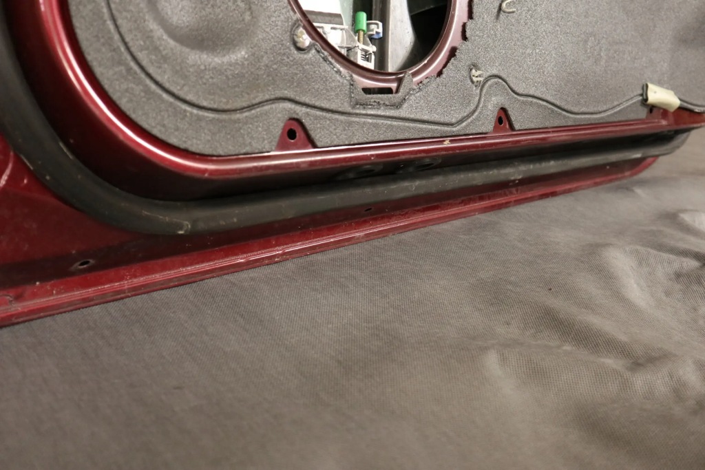 фото №8, Mercedes slk r171 дверь правое полный лак 548