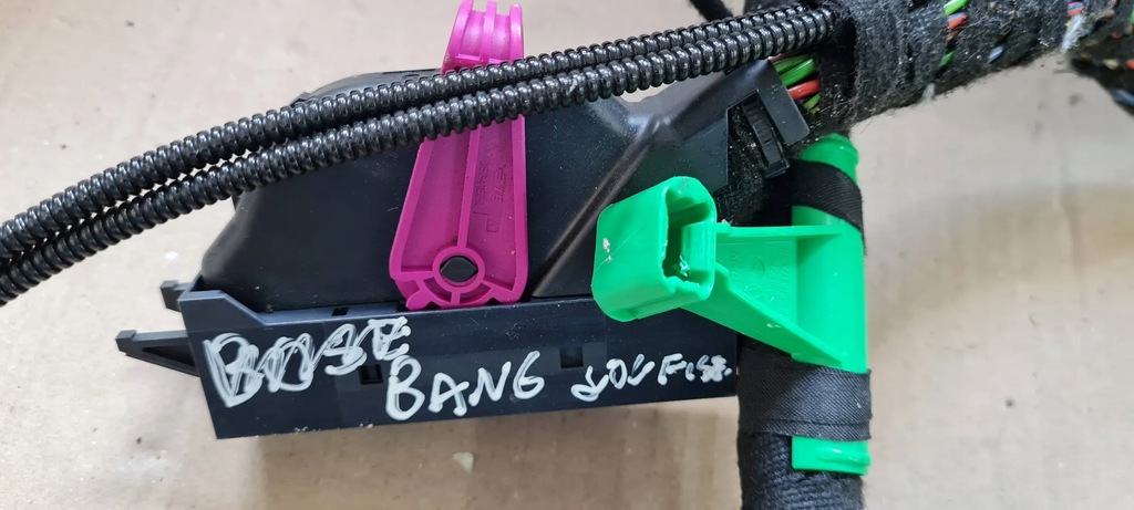 фото №12, S3 8v sedan штекер колодка підсилювача bangolufsen