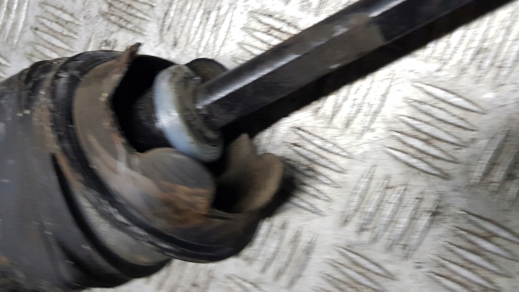 фото №10, Mercedes w163 4.3 крестовина колонки рулевого