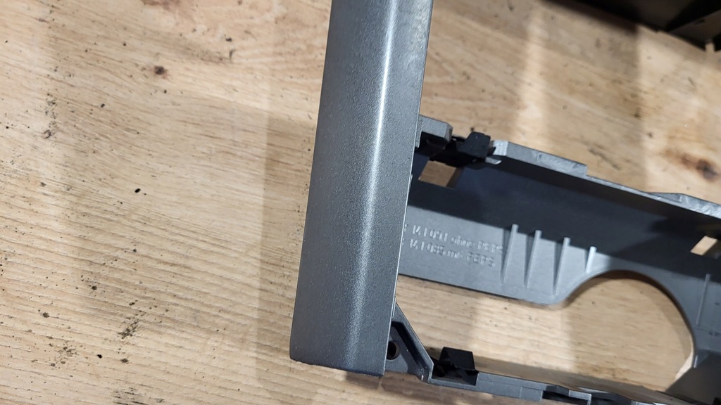 фото №2, Решётка обдув рамка радио opel astra h