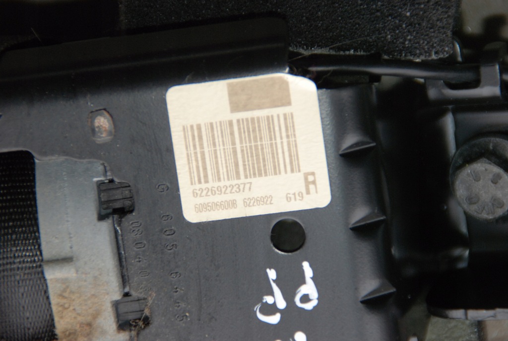 фото №3, Xc60 i pas безопасности l / p перед orginał