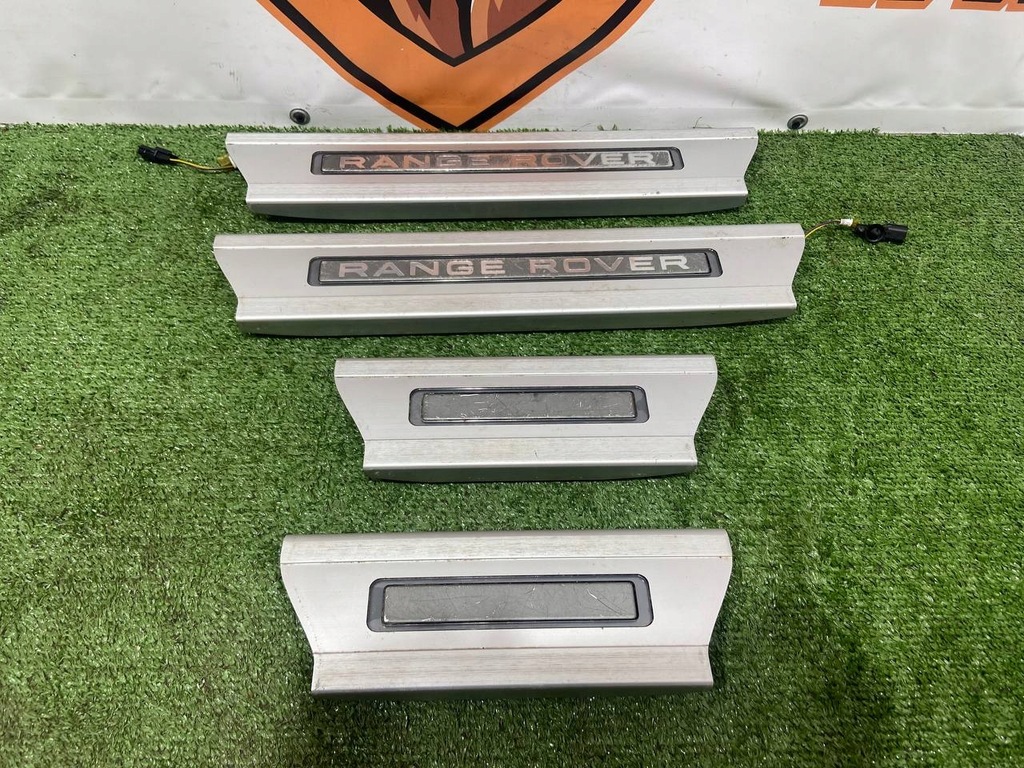 фото №1, Молдинг порог комплект range l494 l405 cpla-13244-ca