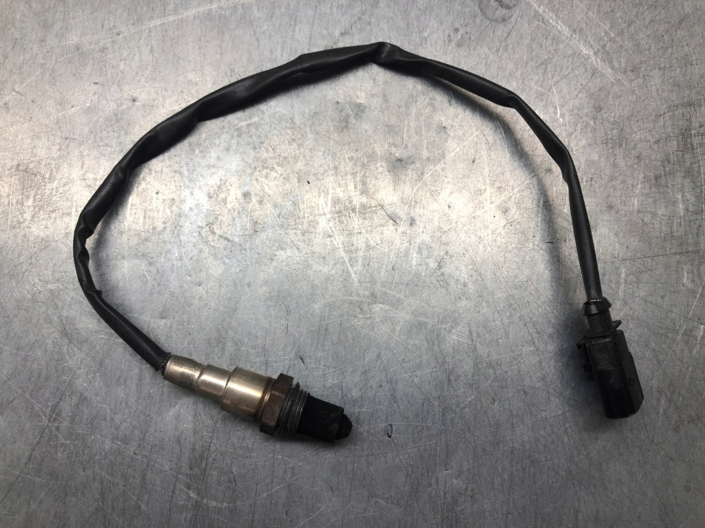 фото №1, A4 b9 3.0tdi датчик датчик лямбда-зонд 4m0906262e