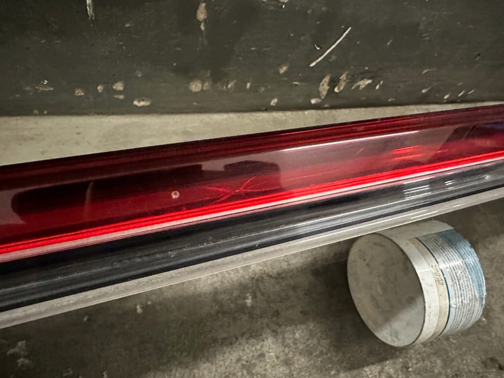 фото №11, Лампа кришки накладка audi q4 e-tron 89a945095b