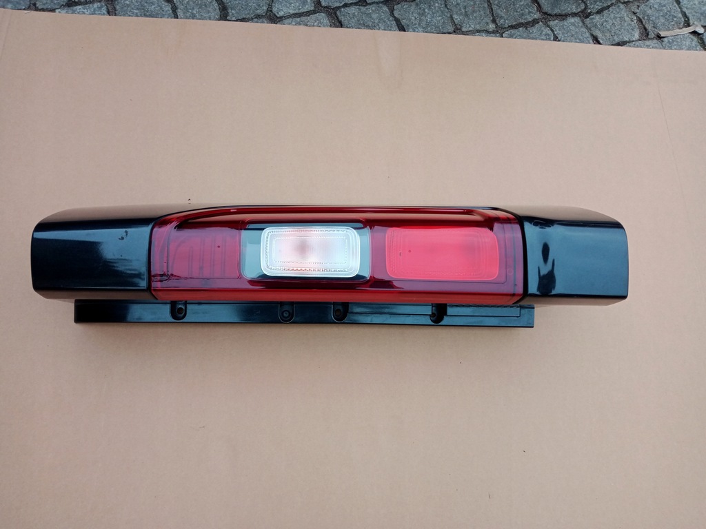 фото №1, Renault trafic iii ліва лампа задня ted68