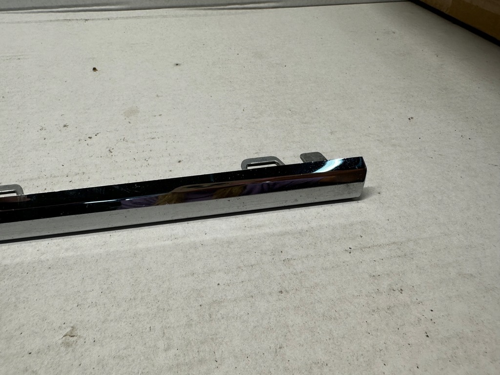 фото №5, Хром молдинг бампера перед mercedes w218 cls