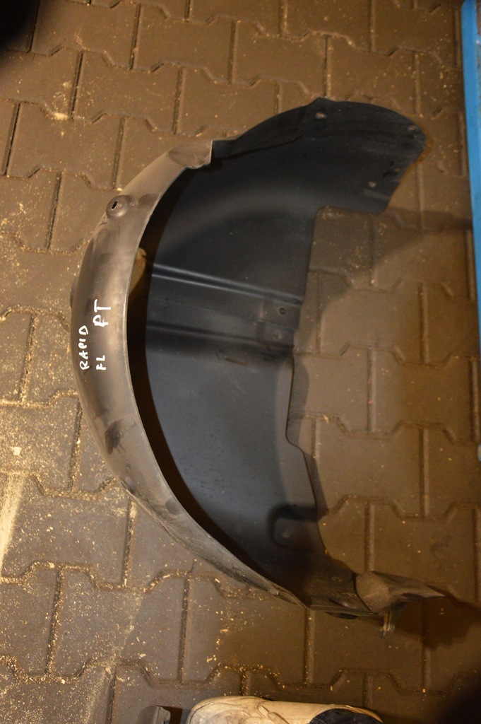 фото №1, Skoda rapid lb подкрылок правый задняя