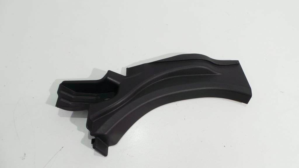 фото №3, Lexus is 300h 200t 2016r пластик защита салона