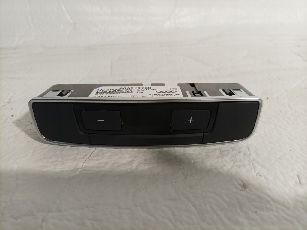 фото №1, Audi q5 ii панель кондиционера задняя 80a919158