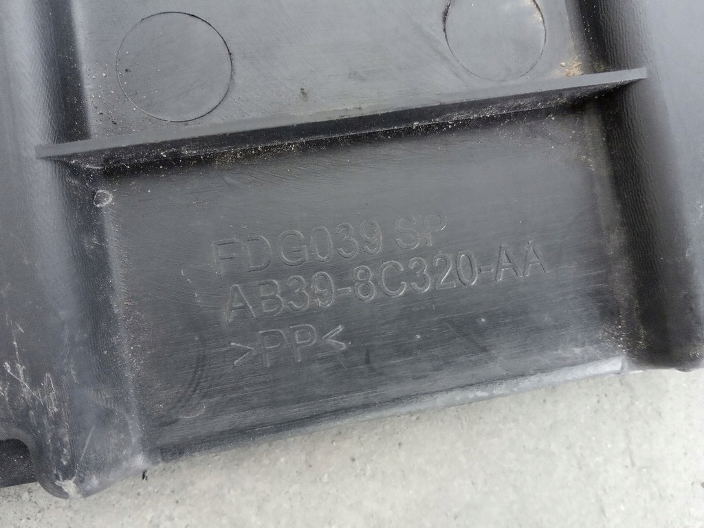 фото №7, Ford ranger 11-15r- дефлектор радіатора повітропровід