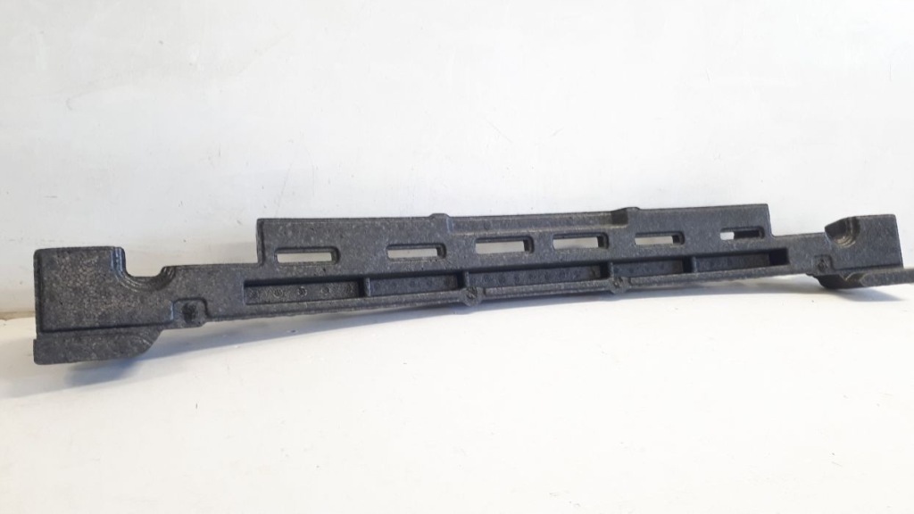 Toyota auris 2 2015-2018 рестайлинг  абсорбер бампера p с Разборки