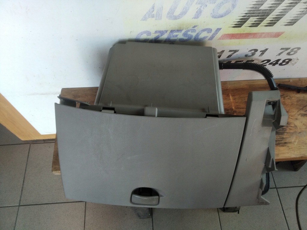 фото №1, Renault scenic ii бардачок пасажира