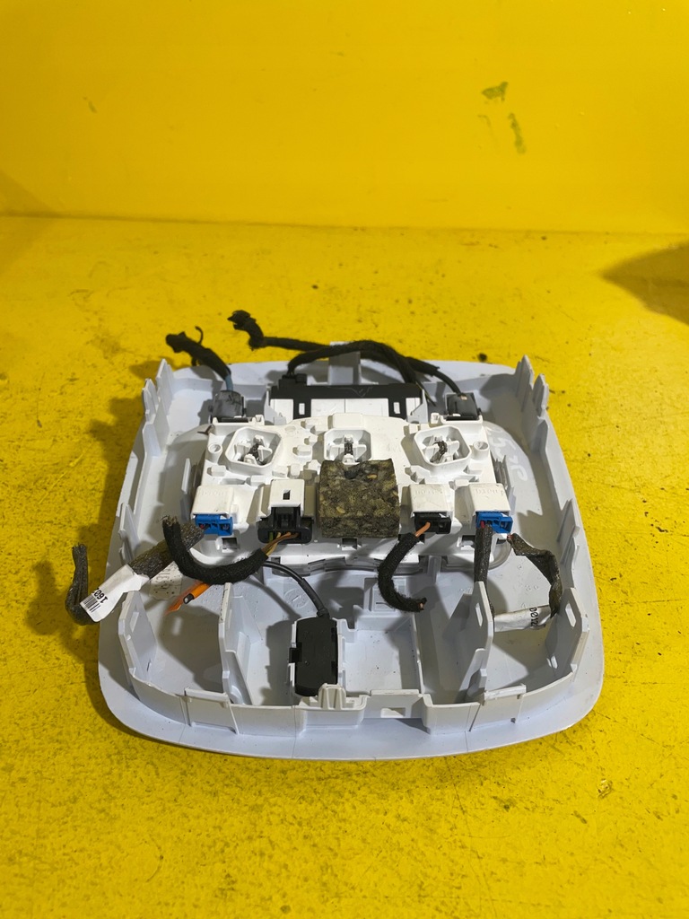 фото №6, Peugeot 308 ii - лампа потолочный