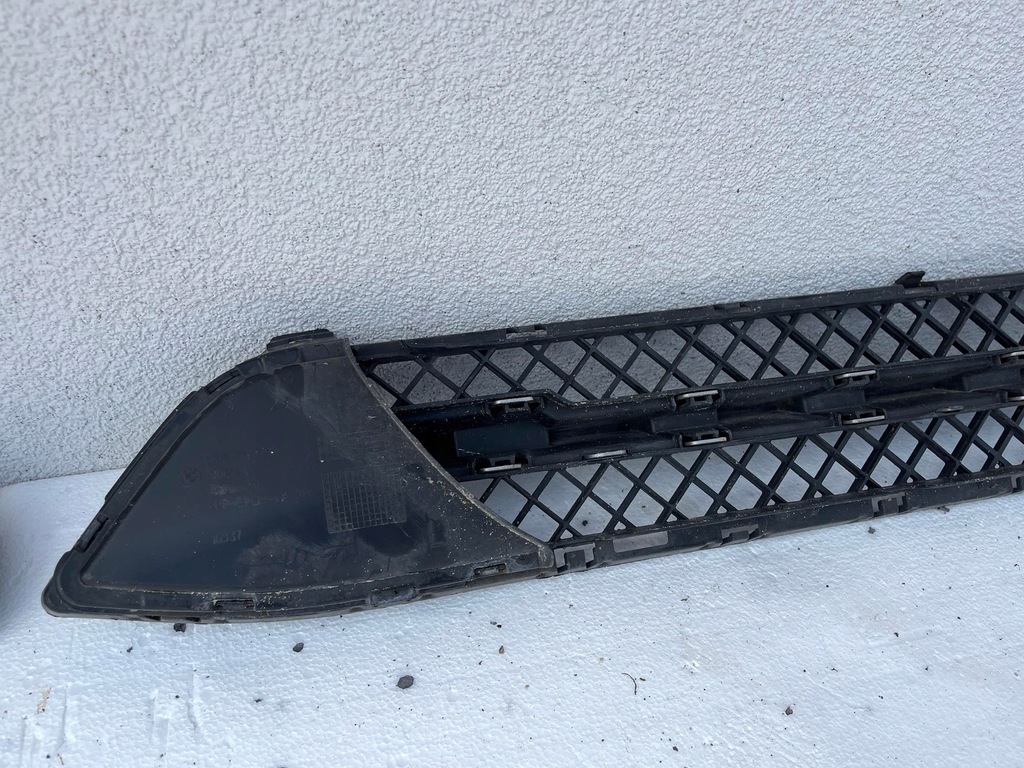 фото №7, Середня решітка w бампер bmw x1 e84 7307792