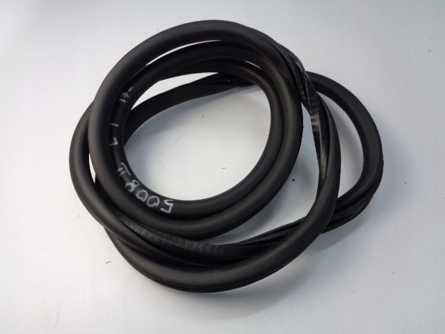 фото №1, Прокладка дверь левый задняя peugeot 5008 ii 2017-