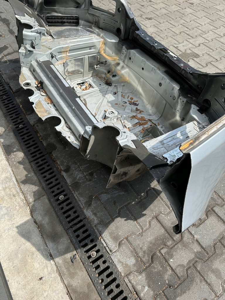 фото №11, Pas задній кузов, pas задня, піддон, крила піддон mercedes r230 c775