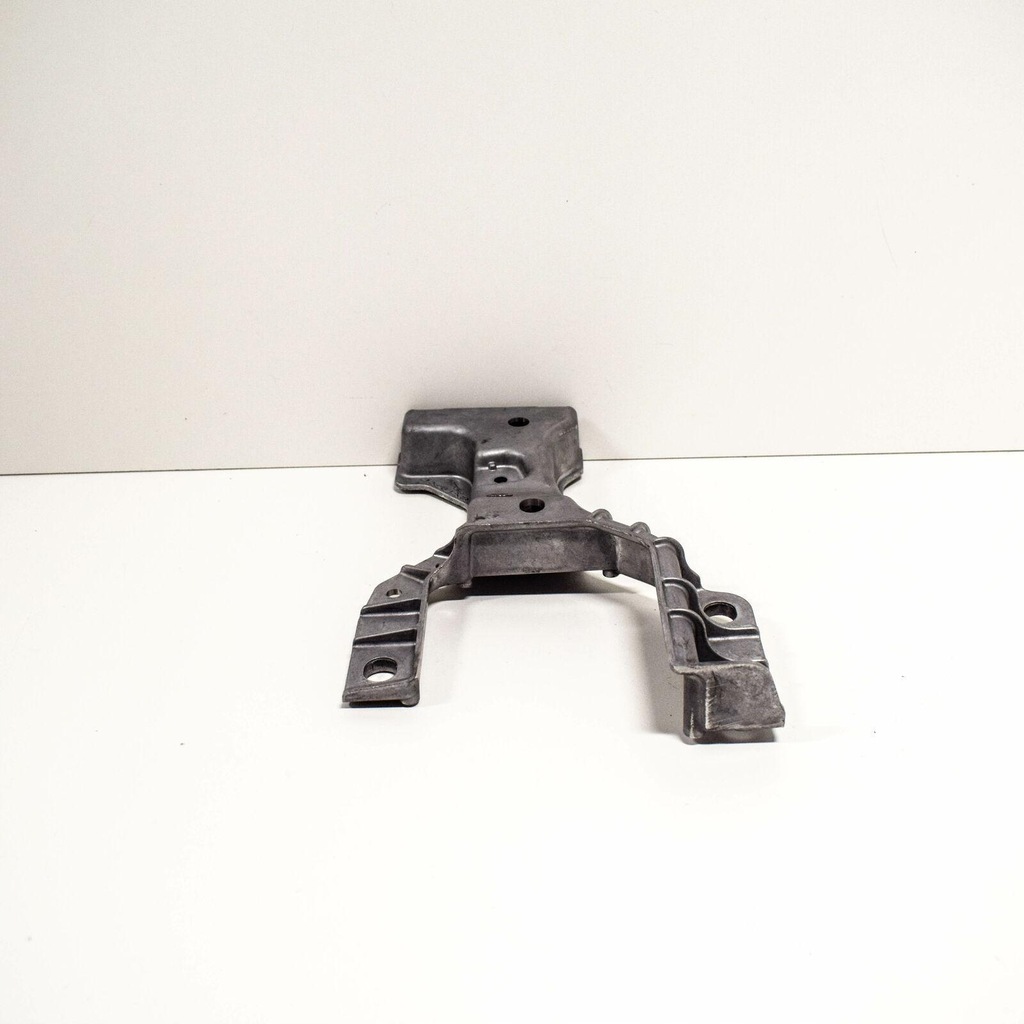 фото №10, Нижні кронштейн радіатора jaguar f-pace x761 оригінальний t4a4082