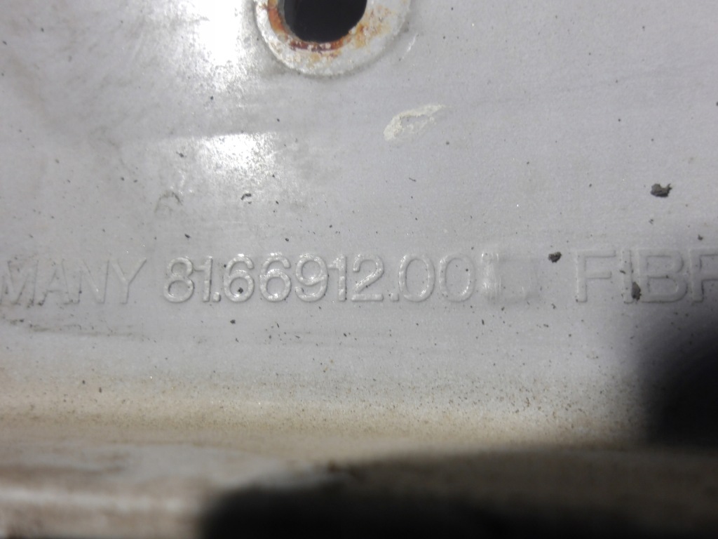 фото №9, Бардачок боковой багажника man 81669120034