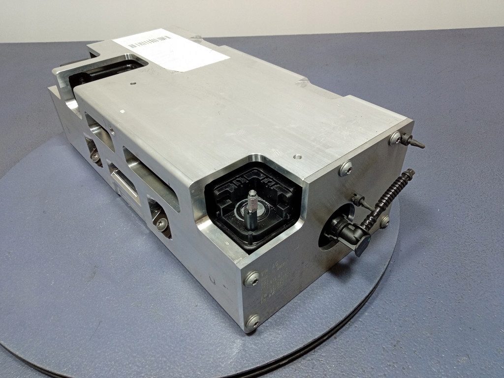 фото №6, Audi a7 c8 3.0 tdi аккумулятор аккумулятор 4k0915171c