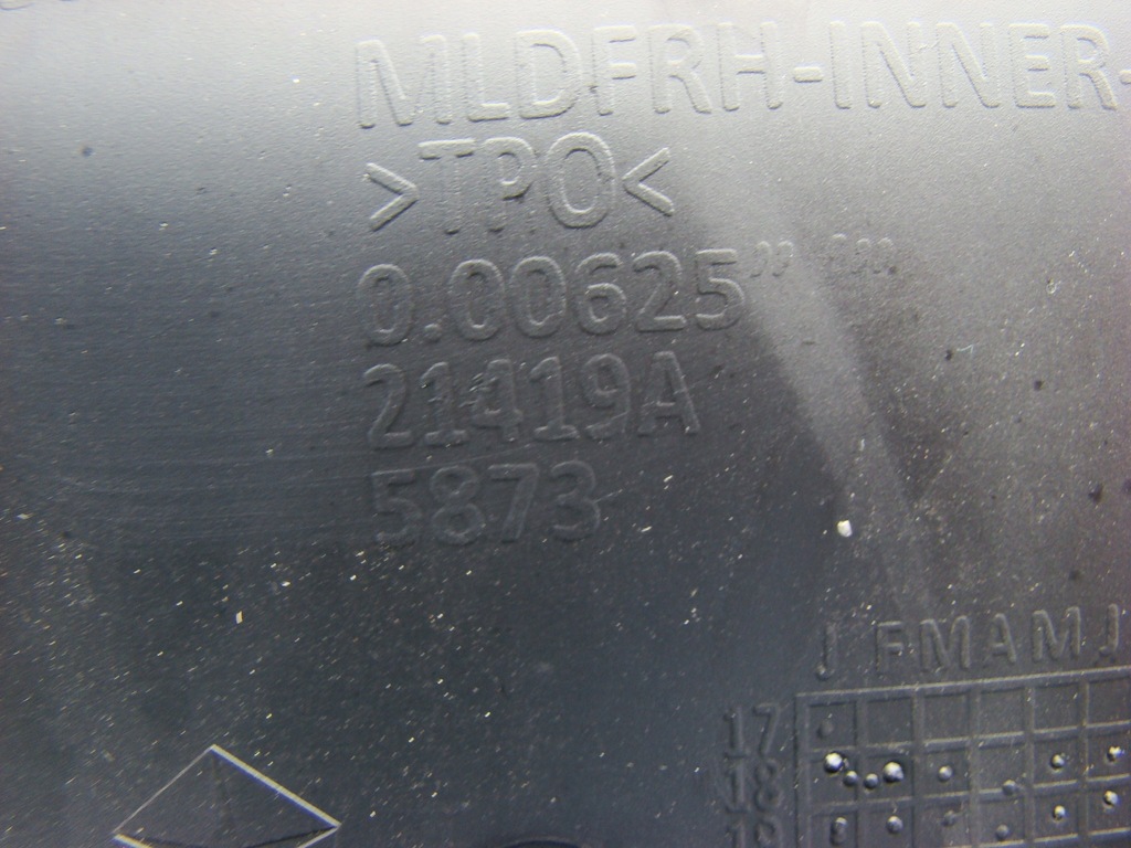 фото №13, Jeep wrangler rubicon-błotnik правый накладка перед