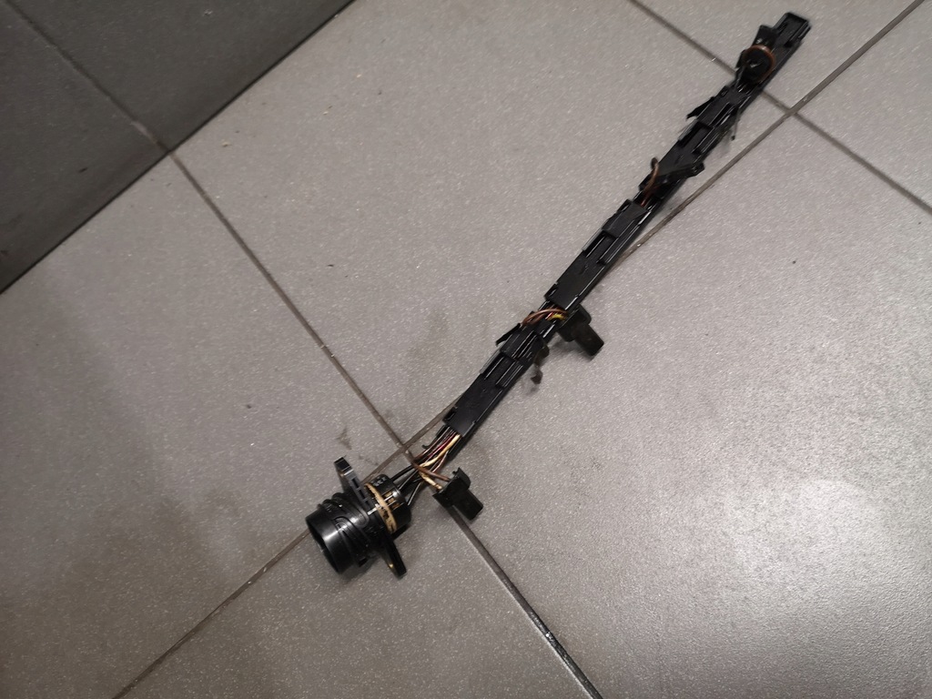 фото №5, Джгут насос-форсунок audi a4 b7 2.0 tdi