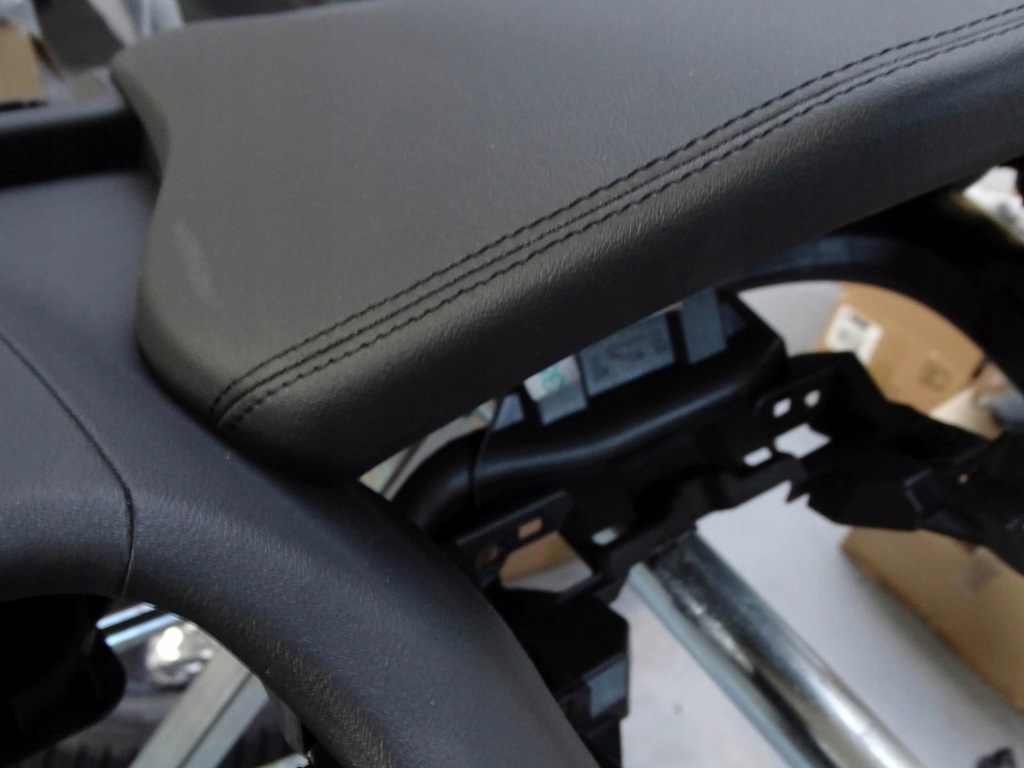 фото №10, Nowa приборная панель консоль панель jaguar xe 2019 2020