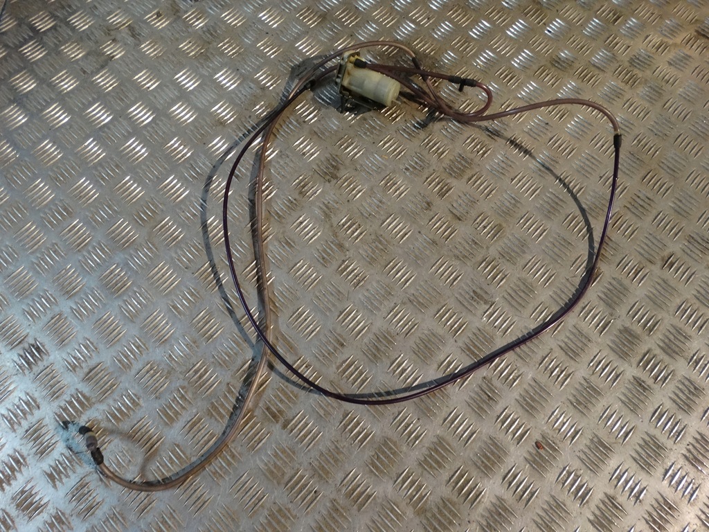 фото №1, Idealny клапан вакуумa porsche 911 930 1