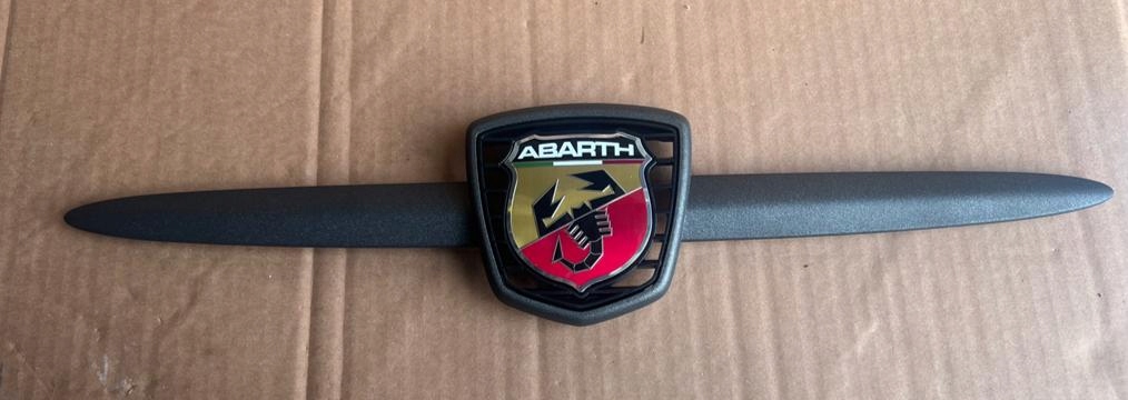 фото №3, Решітка радіатора решітка радіатора бампера перед fiat 500 abarth competizione
