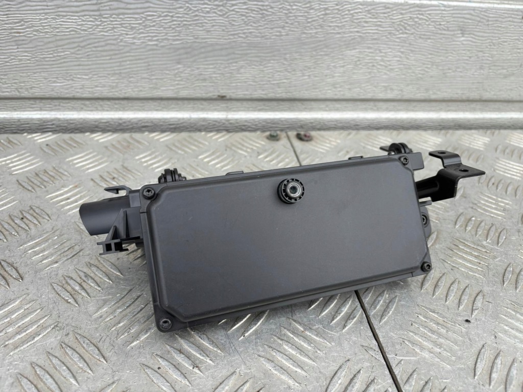 Купити Volvo xc90 2 камера скло лобове 31660603
