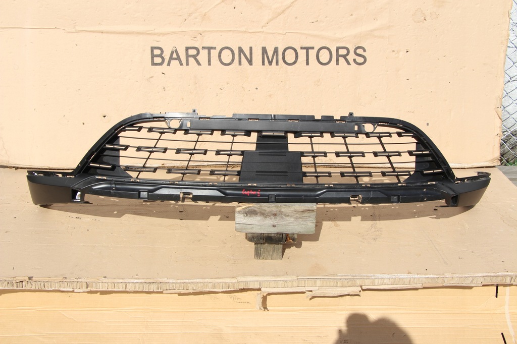 фото №1, Накладка dół решітка бампера перед renault captur ii 2019- 620260503r