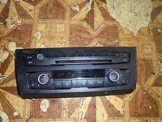 фото №1, Bmw f30 панель кондиционера панель радио