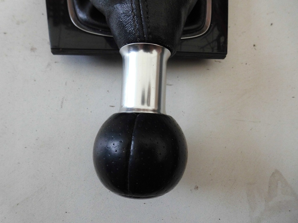 фото №9, Ручка чехол audi a3 8p s line кожа 6-biegów