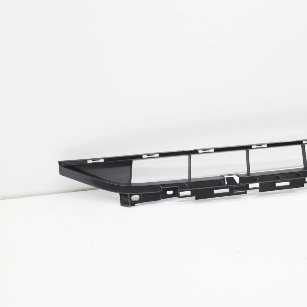 фото №9, Решітка радіатора передній нижній audi a5 f5 8w68076839b9 8w6807683 9b9