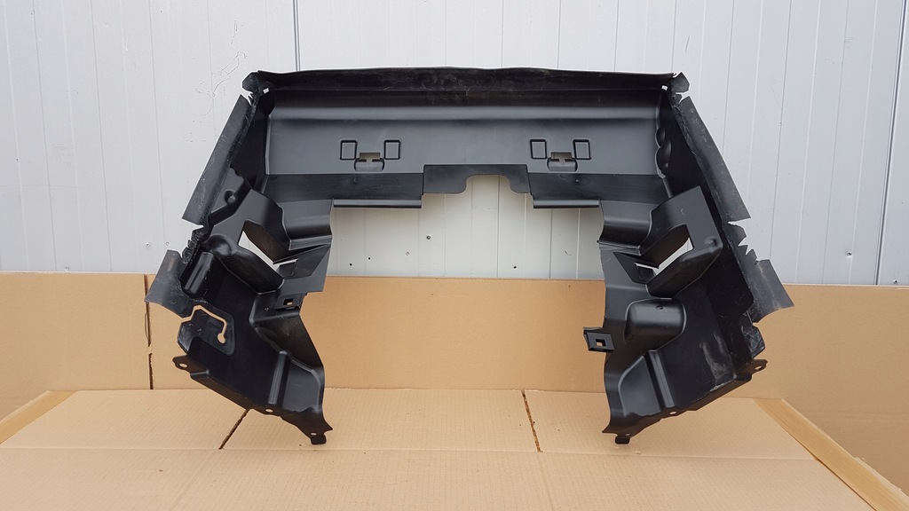 фото №6, Воздуховод воздуха жалюзи audi e-tron 4ke