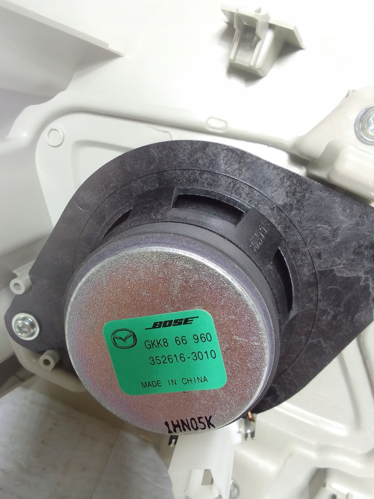 фото №15, Mazda cx50 23- захист стійка лівий правий задня usa