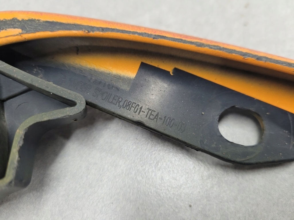 Спойлер молдинг накладка бампера под бампер перед honda civic x 17-19 в Украине