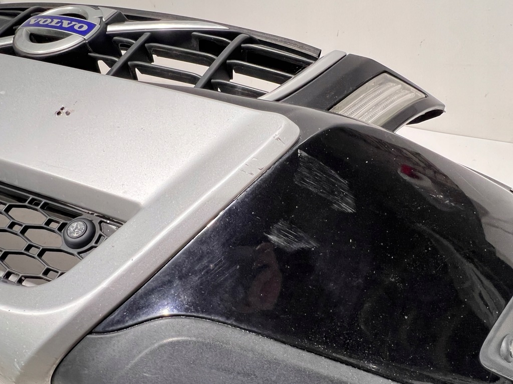 фото №12, Volvo xc60 бампер перед kompletny