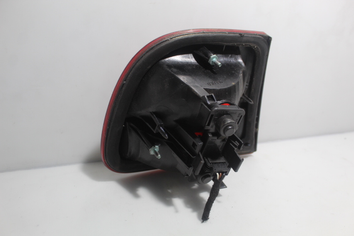 фото №4, Лампа правая задняя w крышка багажника seat leon i