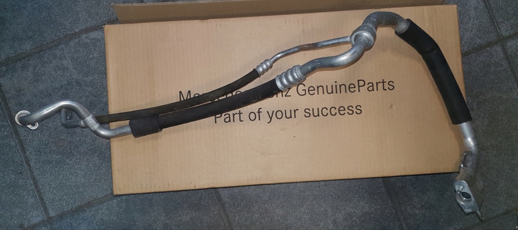 фото №1, Шланг кондиционера mercedes 2128301616