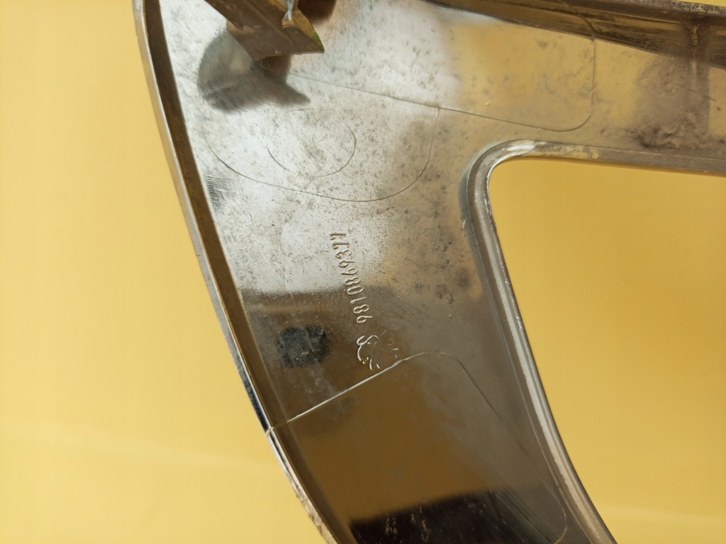 Peugeot 3008 5008 2 2 2016- хром решітка  решітка радіатора радіатора перед 9810869377 Оригінал