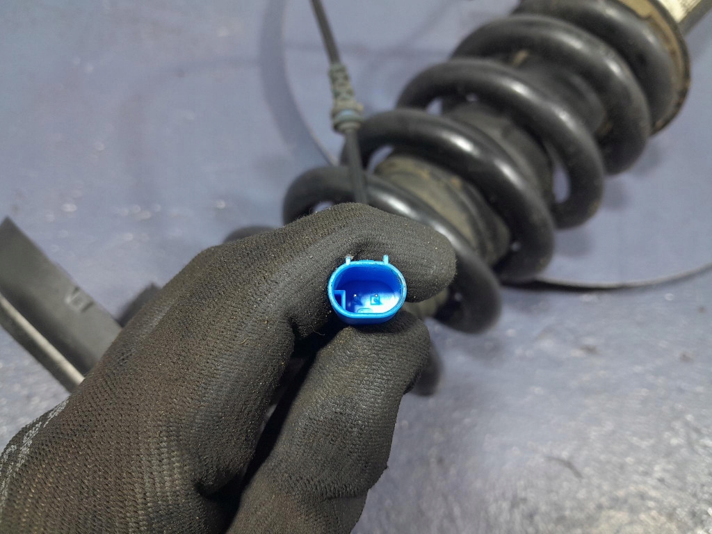 Bmw x5 g05 амортизатор активный vdc задний  задний левый 6896441 с Разборки