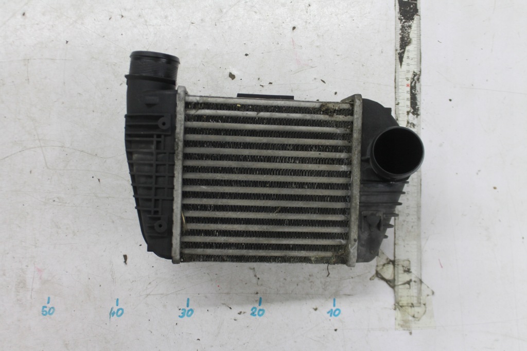 фото №1, Интеркулер 4f0145806t audi a6 c6 2.7 tdi 04-