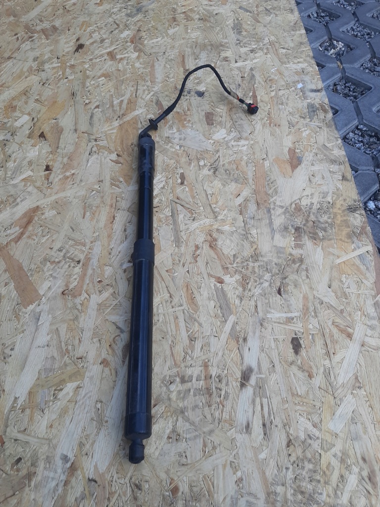 фото №1, Привід кришки 31455987 volvo xc60 lift 2017r