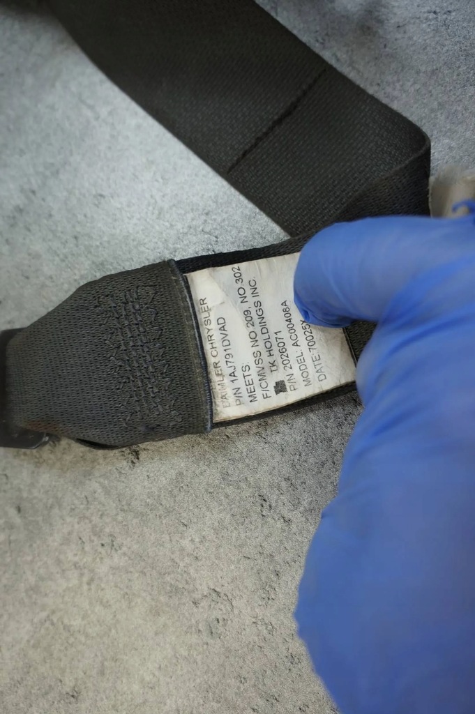 фото №5, Pas безпеки лівий перед chrysler 300c